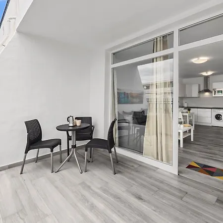 Ii Apartment *